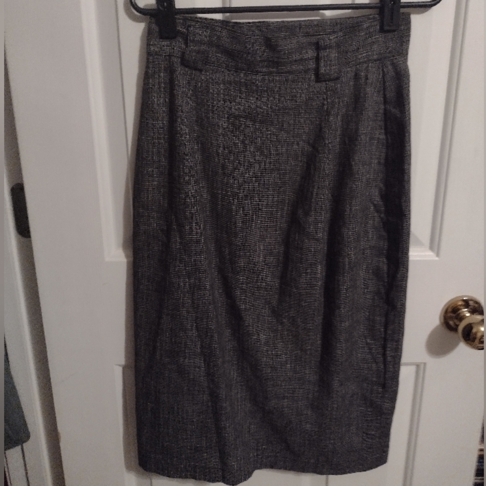 Jones New York Charcoal Pencil Skirt, 6 EUC